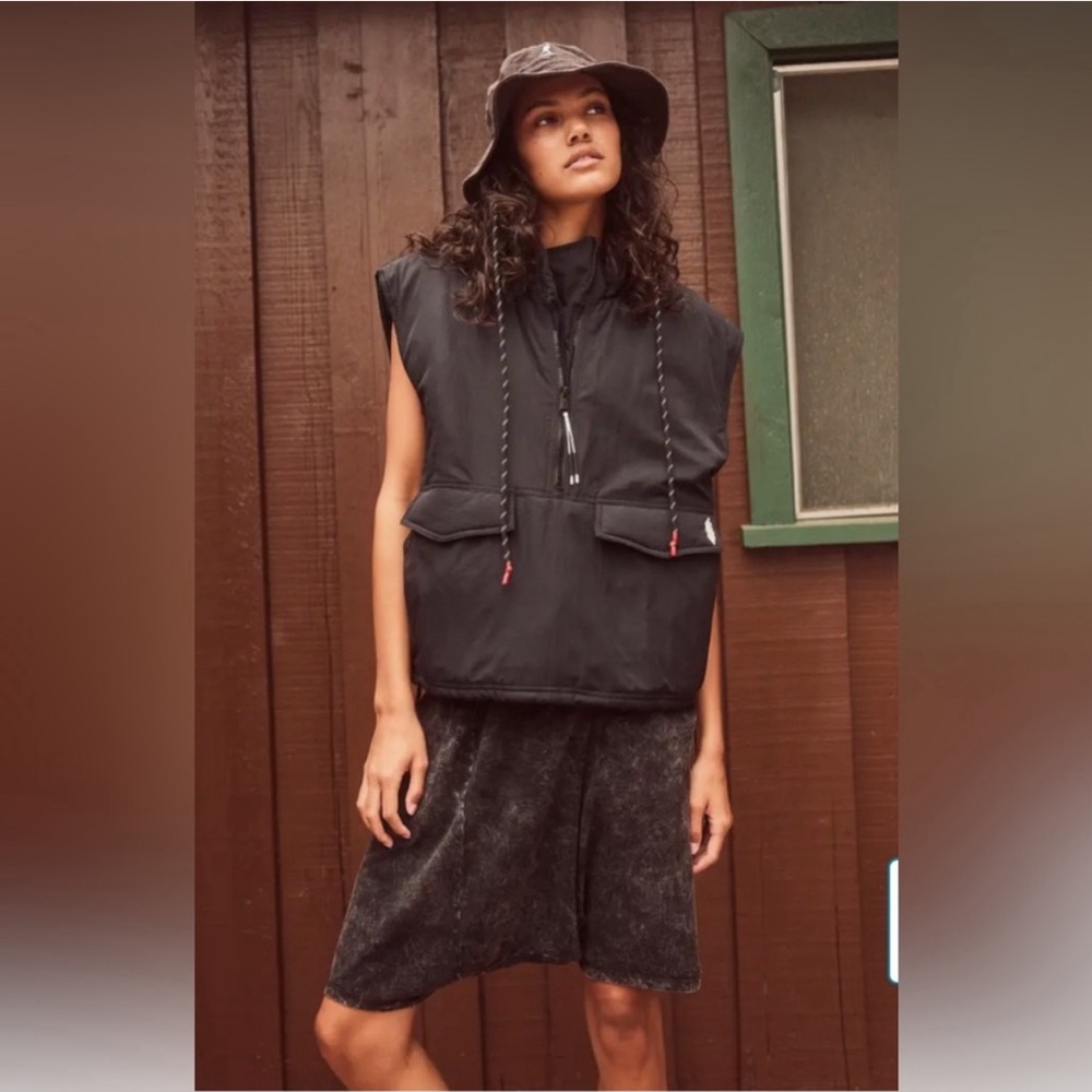 Free People FP Movement Black Off The Bleachers Vest Size XS